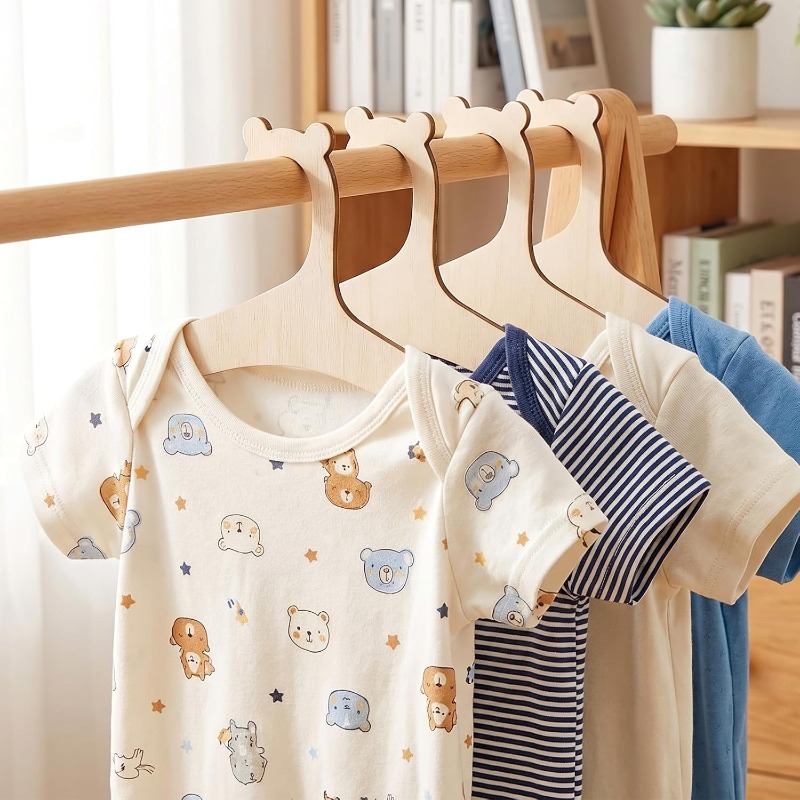 Babykledingrek Schattige beer  - Baby Clothing Rack recensie en prijs