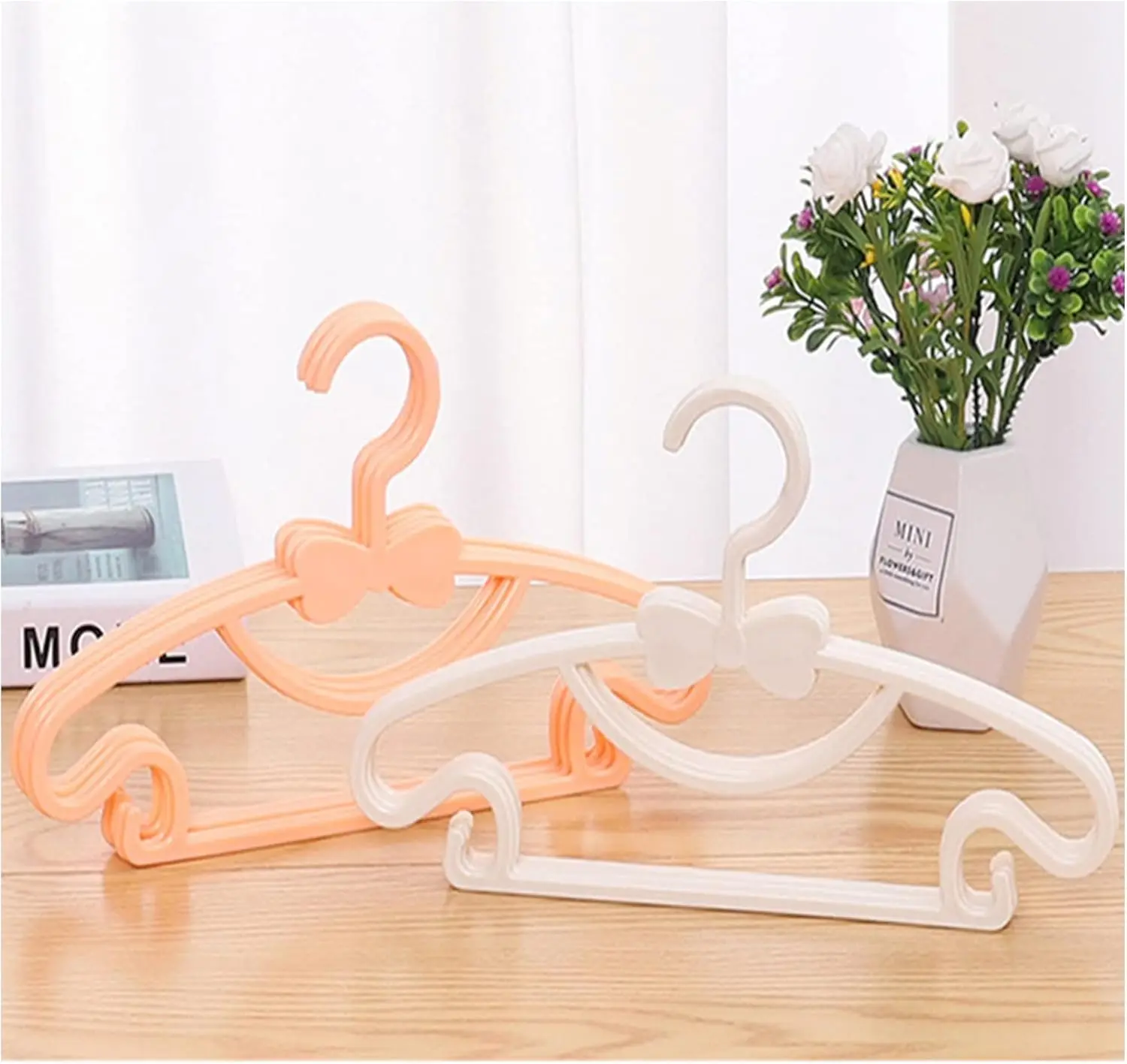 Babykledingrekken Plastic Hand - Baby Clothing Rack recensie en prijs