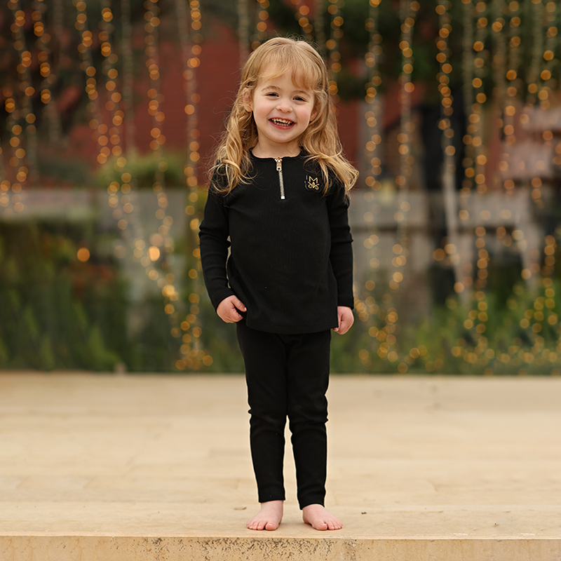Zomer Zwarte Geribbelde Famili - Baby Clothing For Summer recensie en prijs