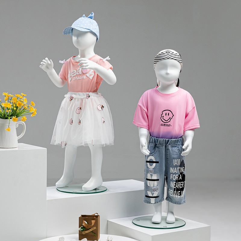 Kindermodelpoppen, volledige l - Baby Clothing Rack recensie en prijs